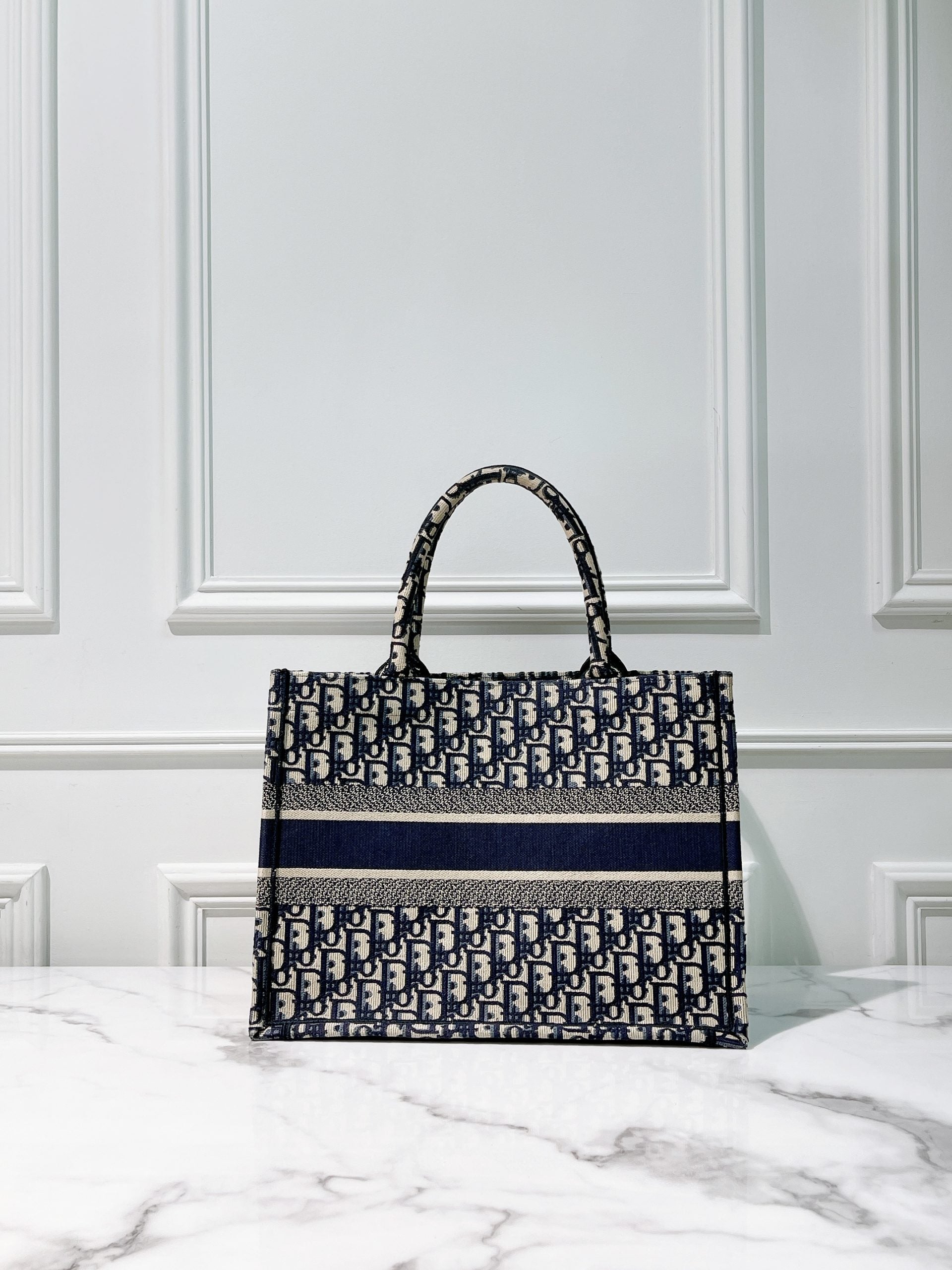 DIOR BOOKTOTE MEDIUM