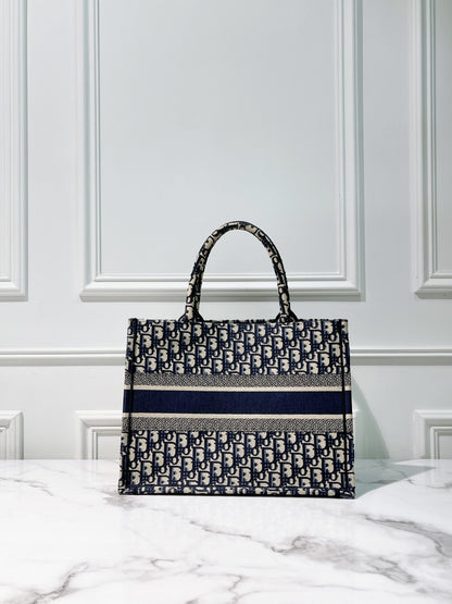 DIOR BOOKTOTE MEDIUM