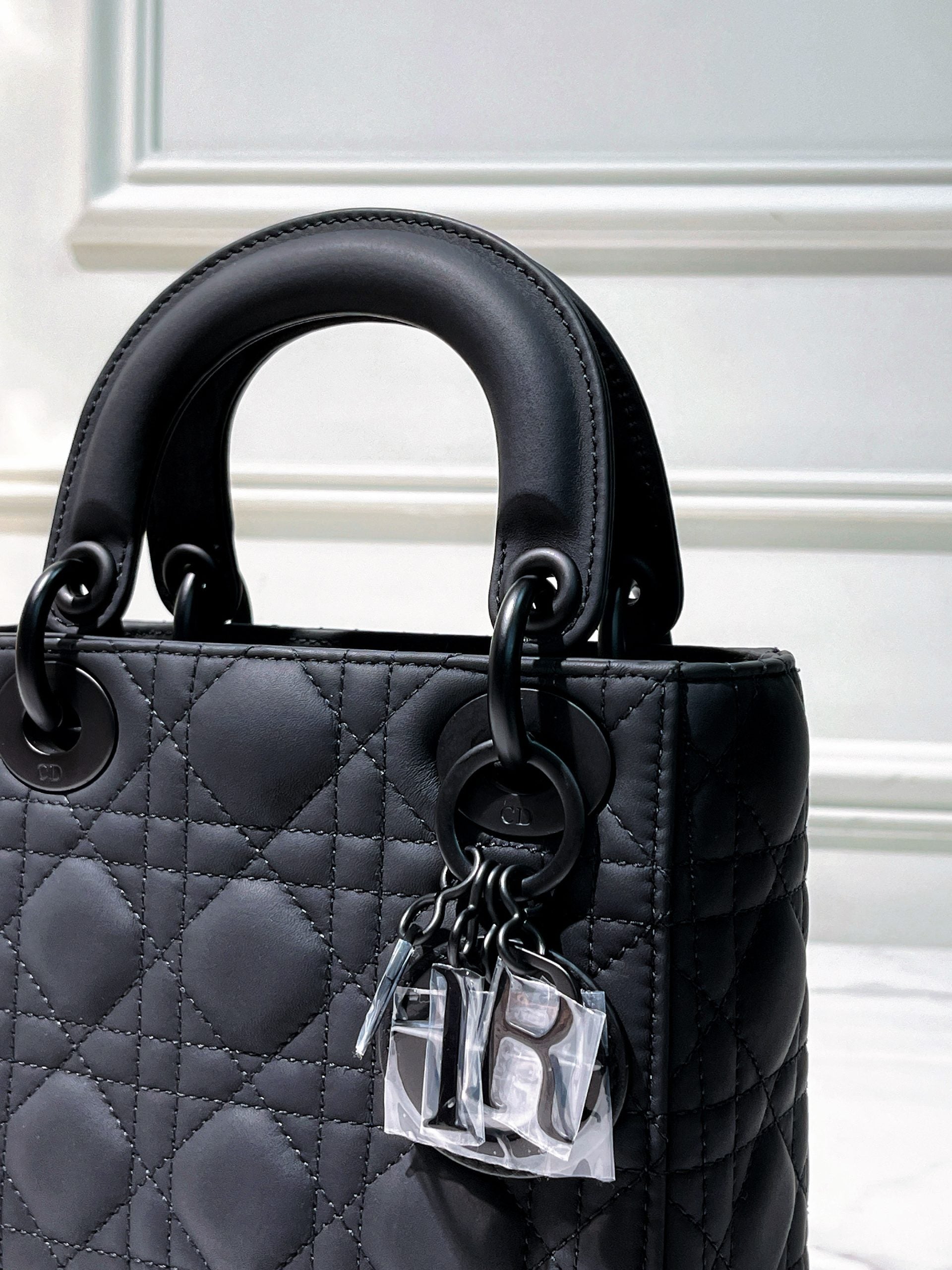 DIOR LADY MINI SO BLACK