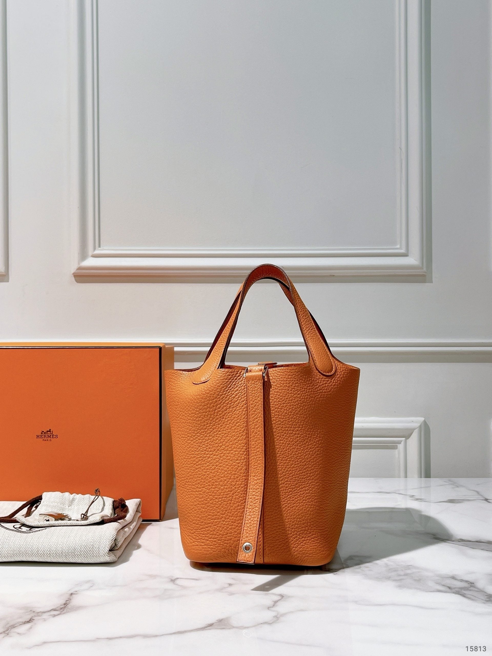 HERMES PICOTIN 18 ORANGE/SILVER