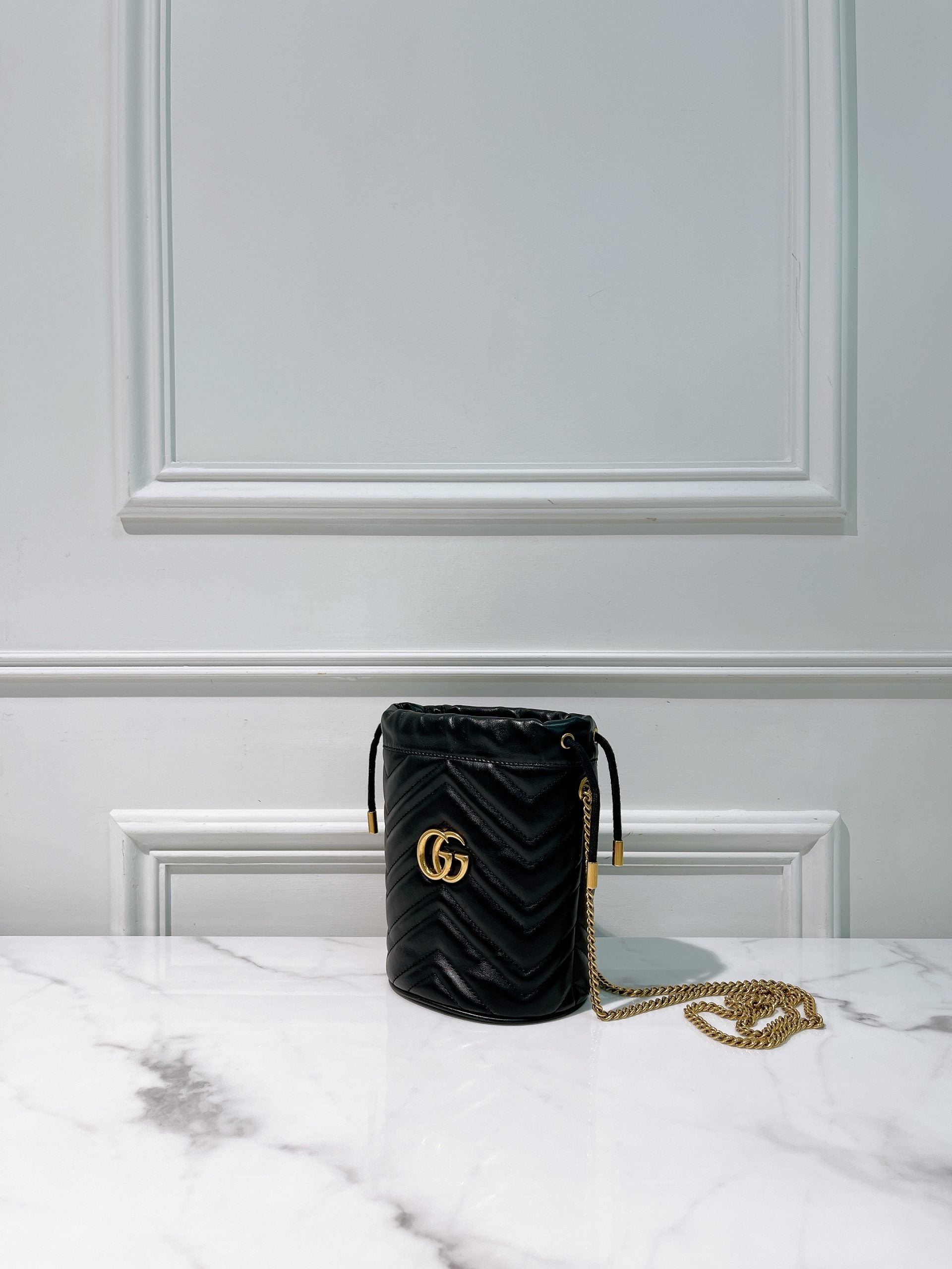 GUCCI MARMONT BUCKET