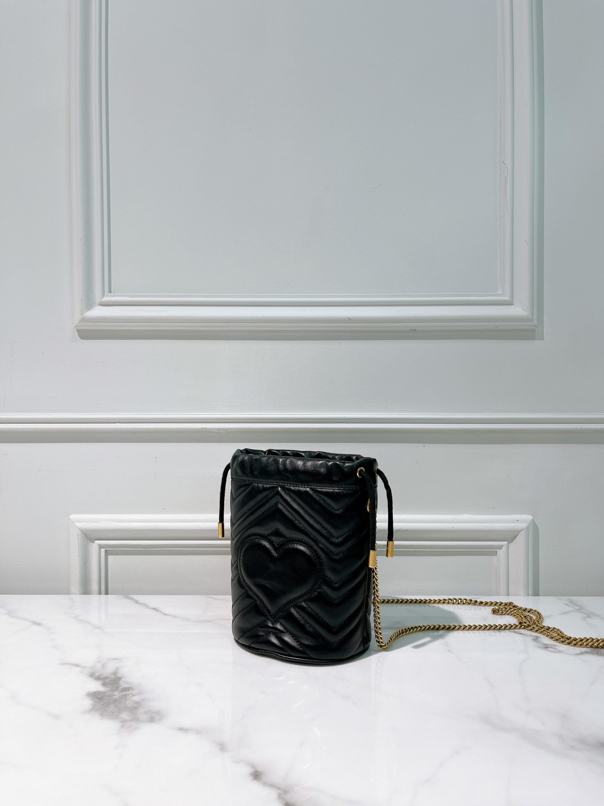 GUCCI MARMONT BUCKET