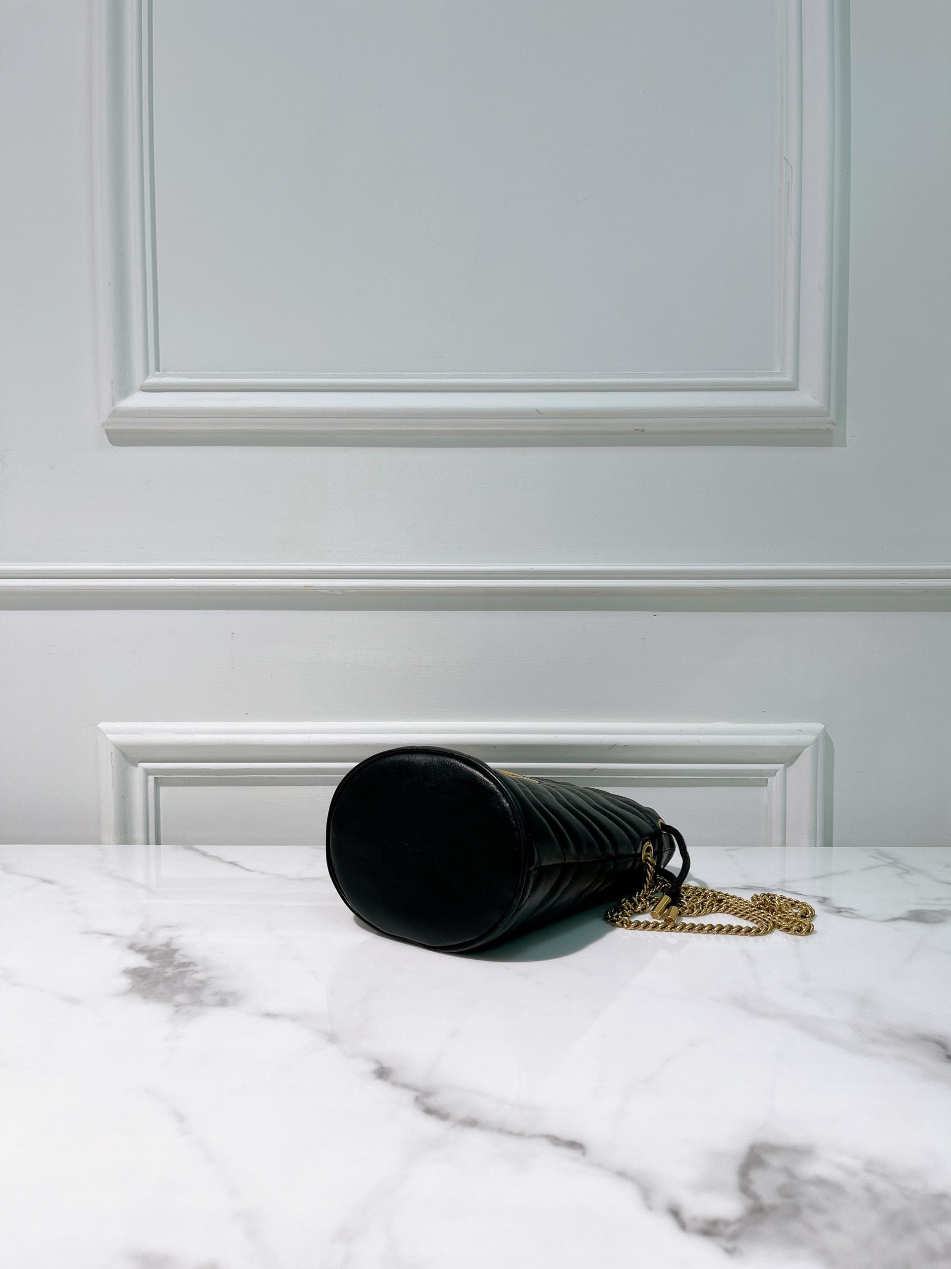 GUCCI MARMONT BUCKET