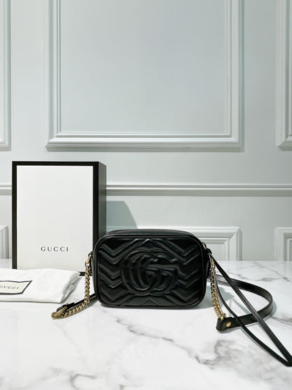 GUCCI MARMONT MINI CAMERA BAG