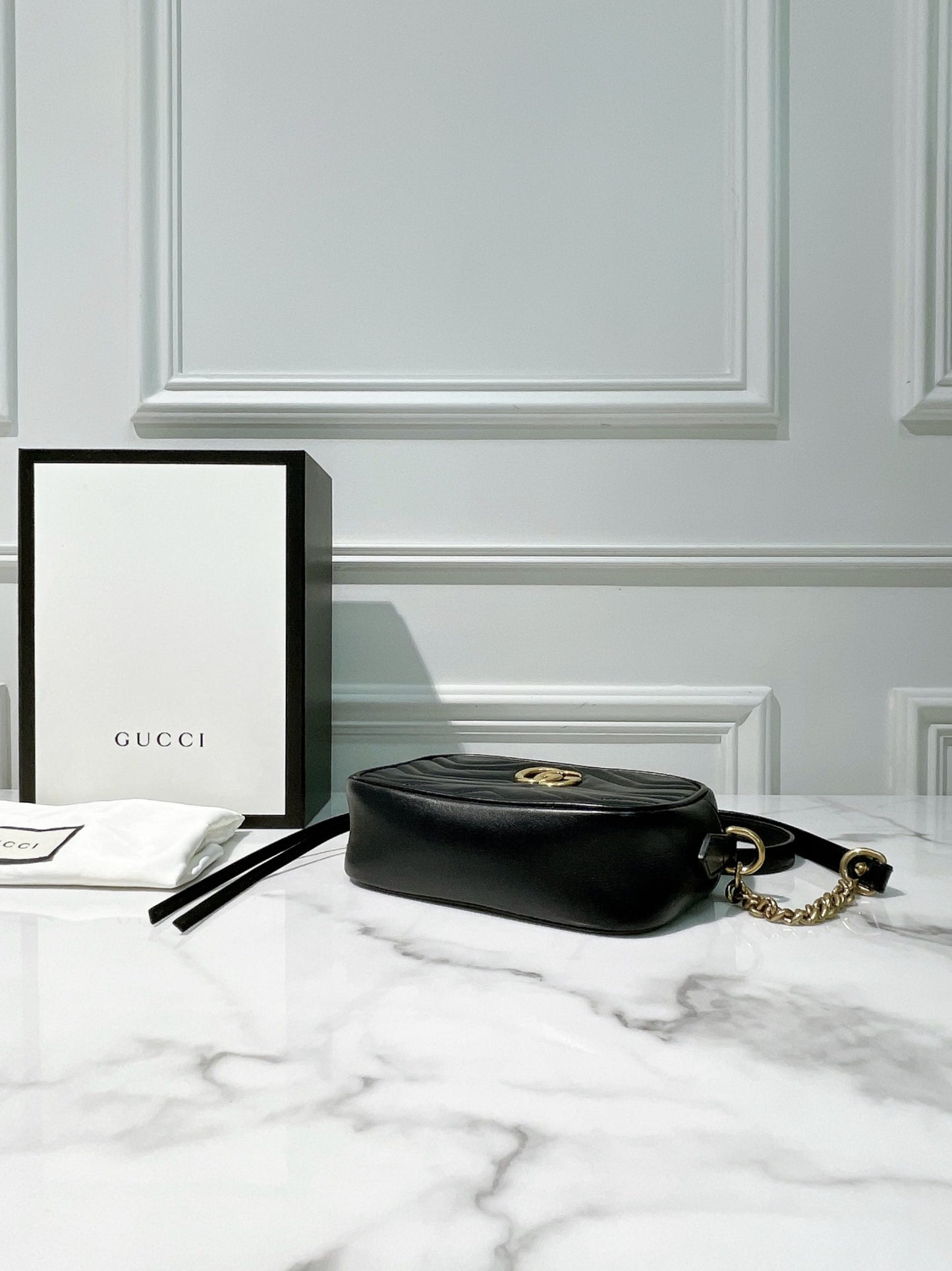 GUCCI MARMONT MINI CAMERA BAG