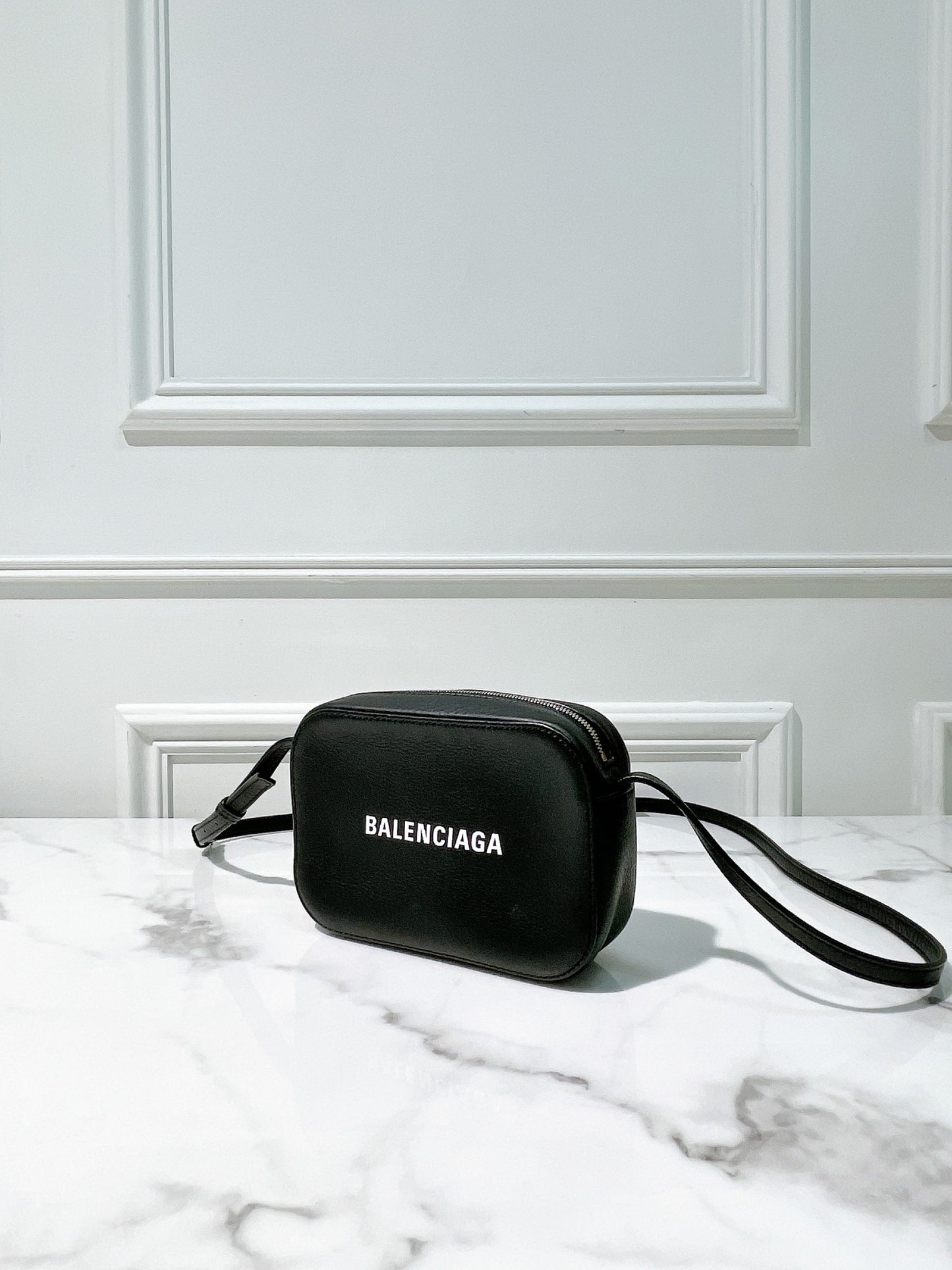 BALENCIAGA CAMERA BAG