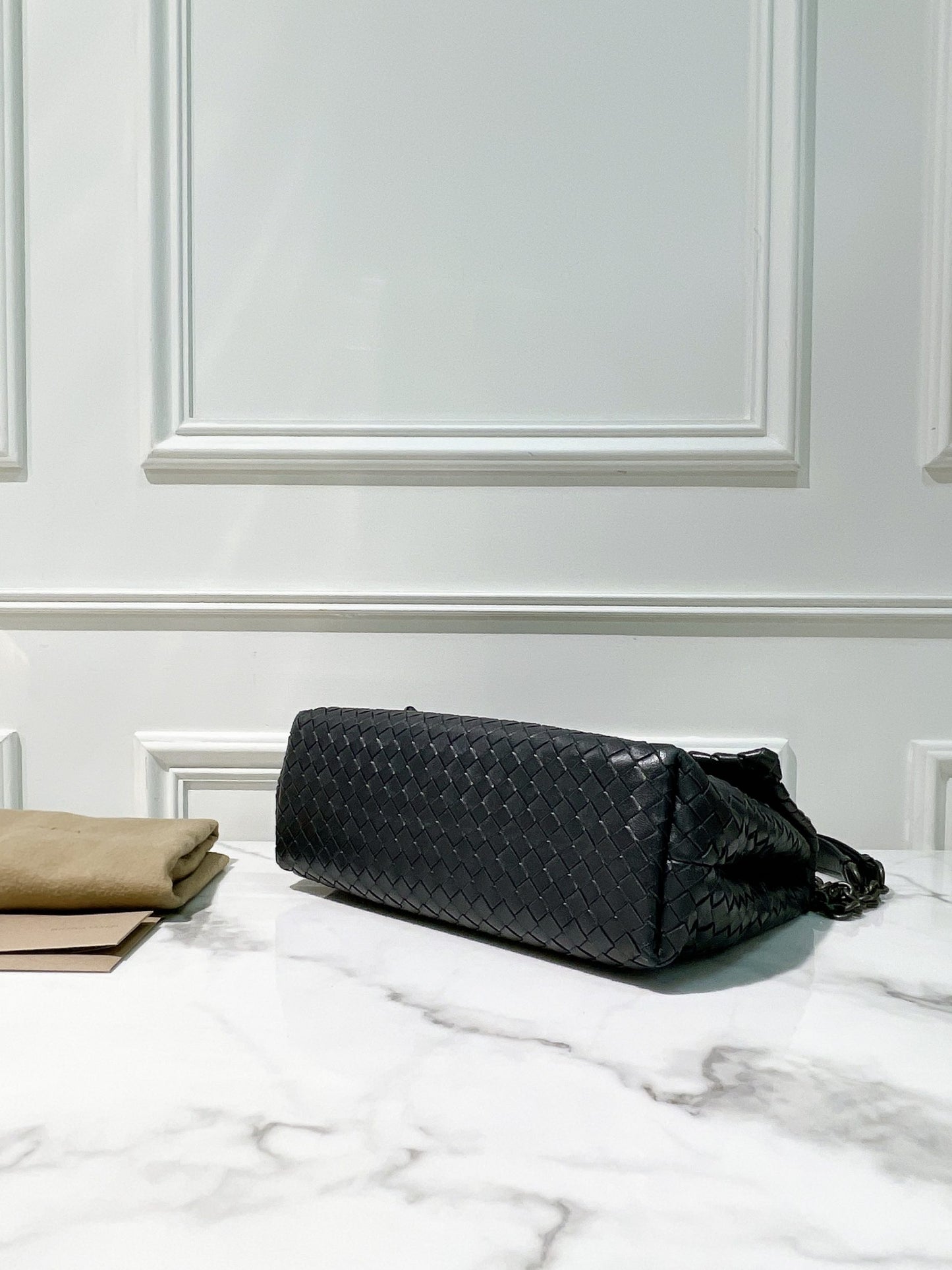 BOTTEGA VENETA SHOULDER BAG