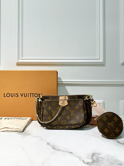 LV MULTI POCHETTE ACCESSOIRES
