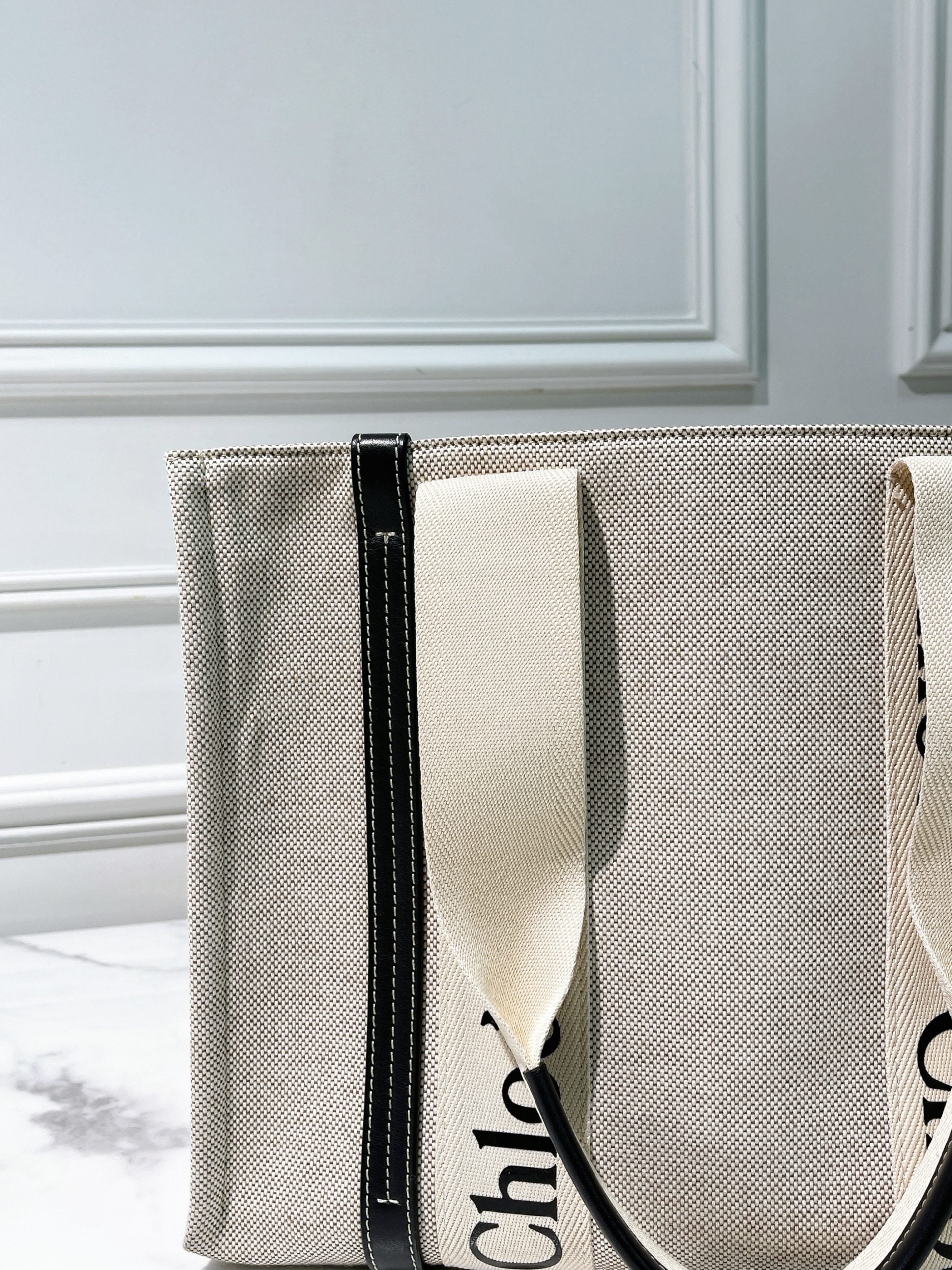 CHLOE MEDIUM WOODY TOTE