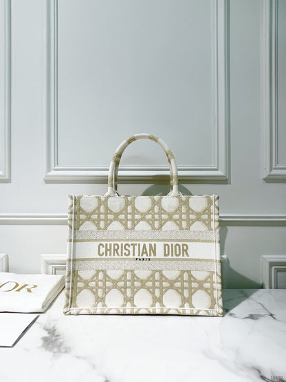DIOR MEDIUM BOOK TOTE