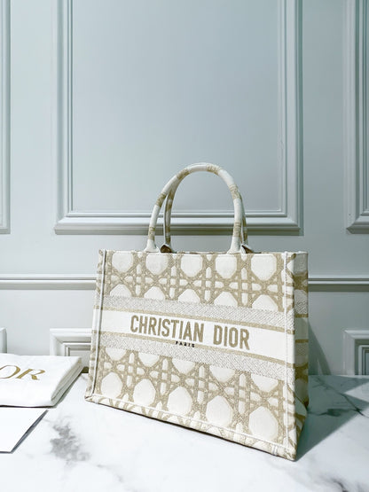 DIOR MEDIUM BOOK TOTE