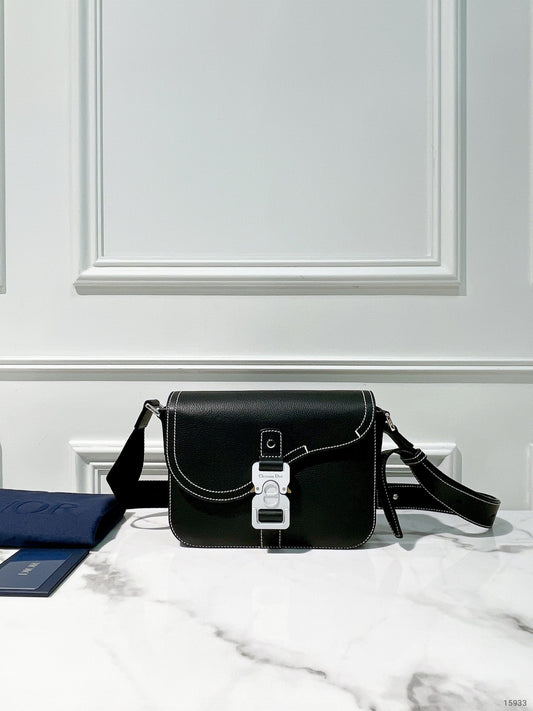 DIOR SADDLE MESSENGER BAG, BLACK/SILVER