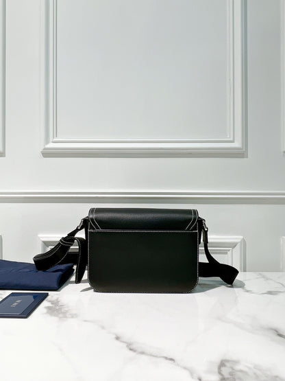 DIOR SADDLE MESSENGER BAG, BLACK/SILVER