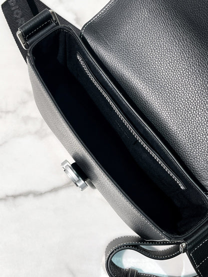 DIOR SADDLE MESSENGER BAG, BLACK/SILVER