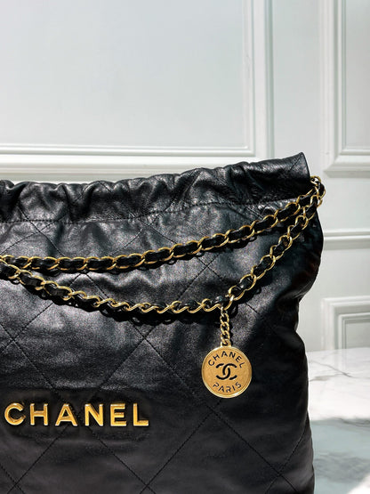 CHANEL 22 BAG MEDIUM, BLACK/GOLD