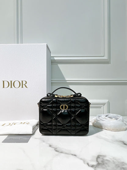 DIOR CARO BOX, BLACK/GOLD