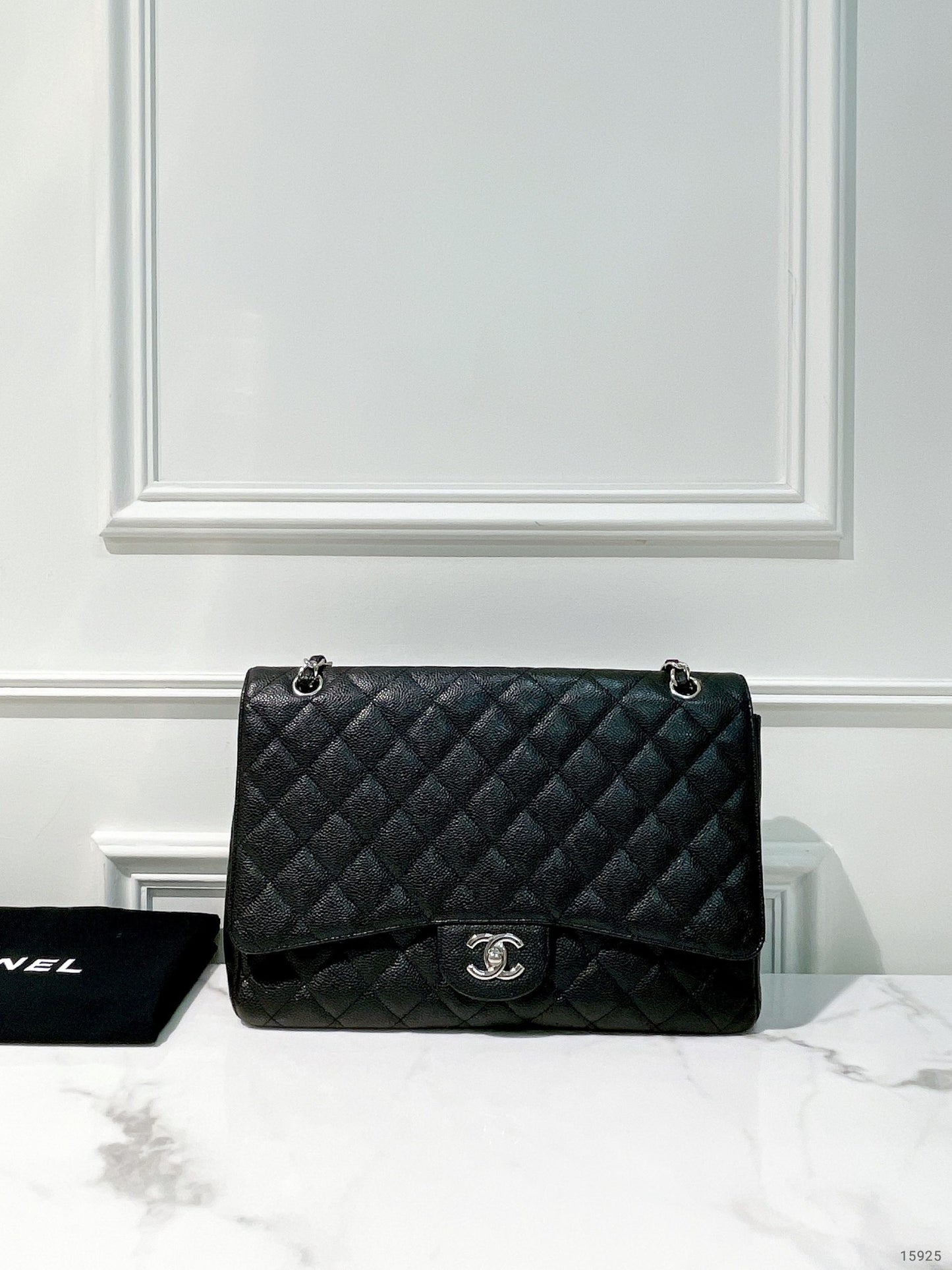 CHANEL CLASSIC FLAP MAXI, BLACK/SILVER