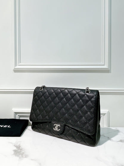 CHANEL CLASSIC FLAP MAXI, BLACK/SILVER