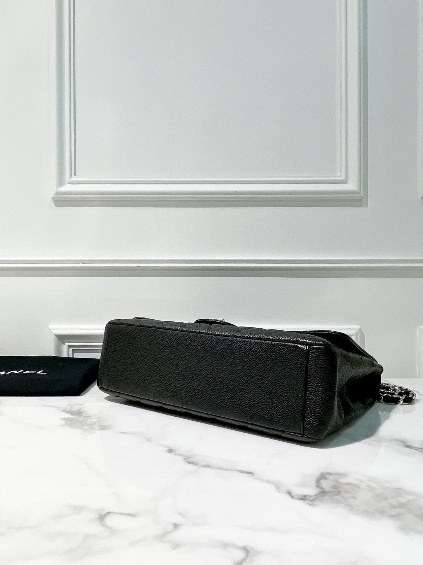 CHANEL CLASSIC FLAP MAXI, BLACK/SILVER