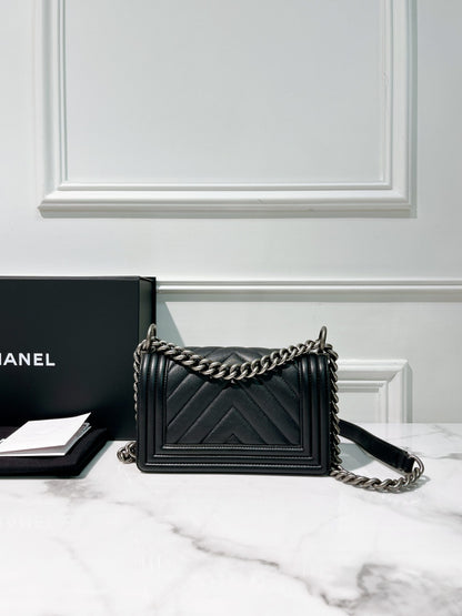 CHANEL LEBOY SMALL, BLACK/SILVER