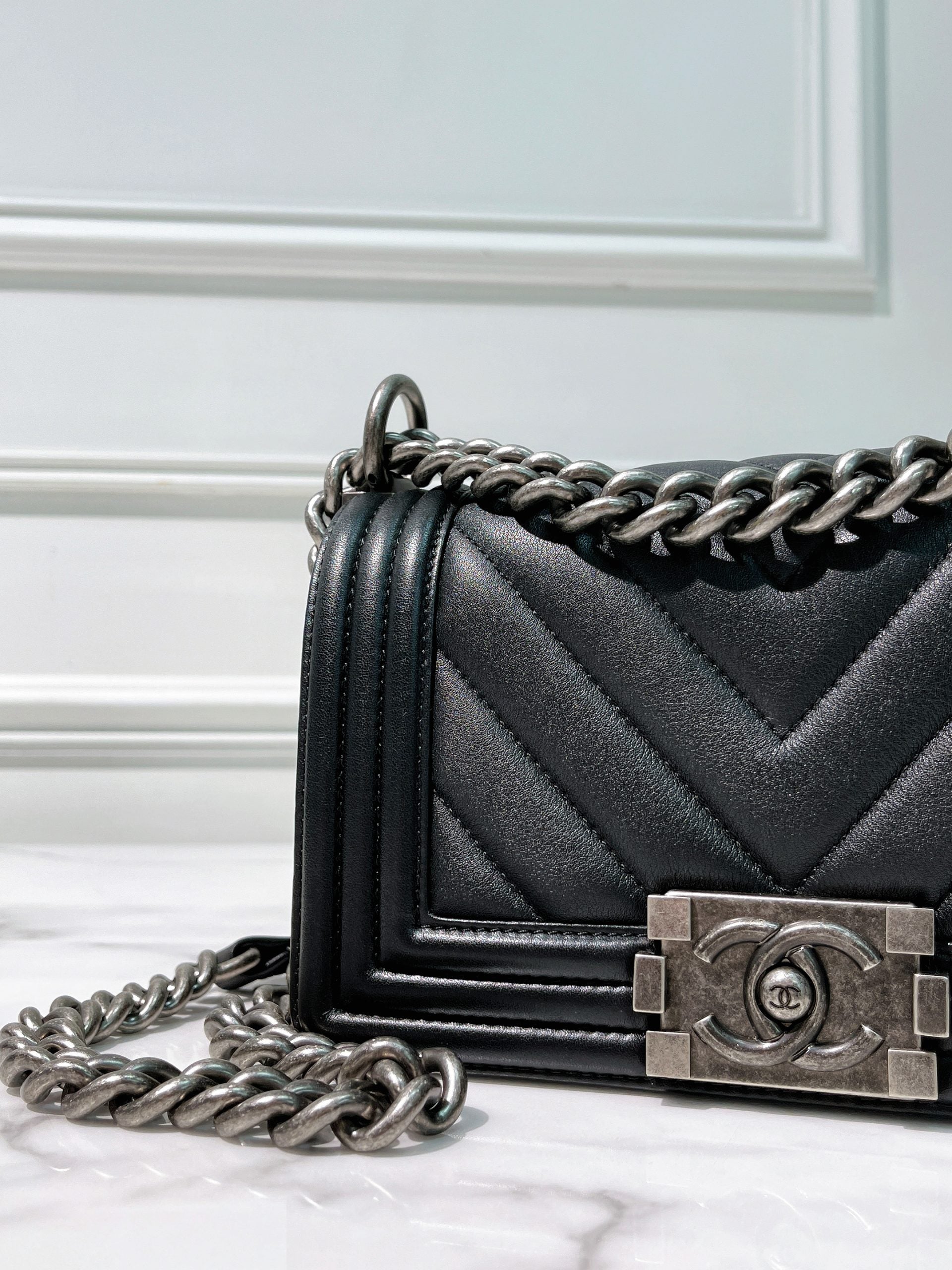 CHANEL LEBOY SMALL, BLACK/SILVER