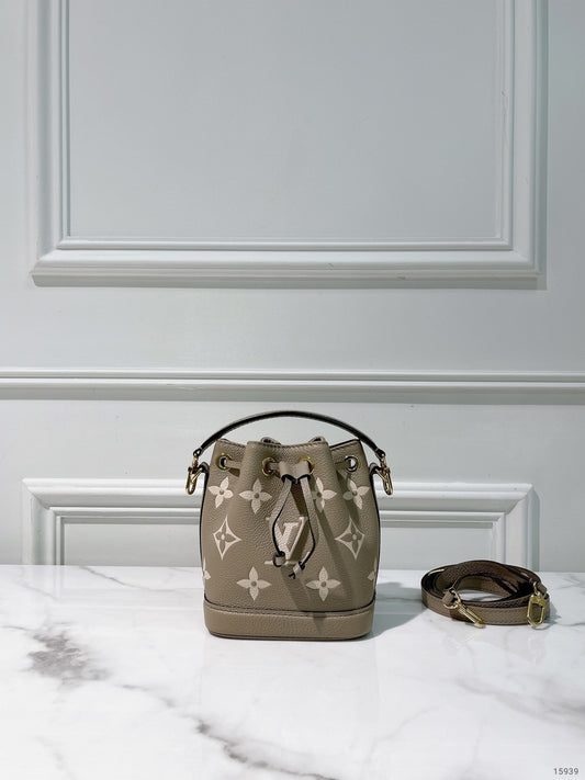 LV NANO NOE, Tourterelle Gray / Cream