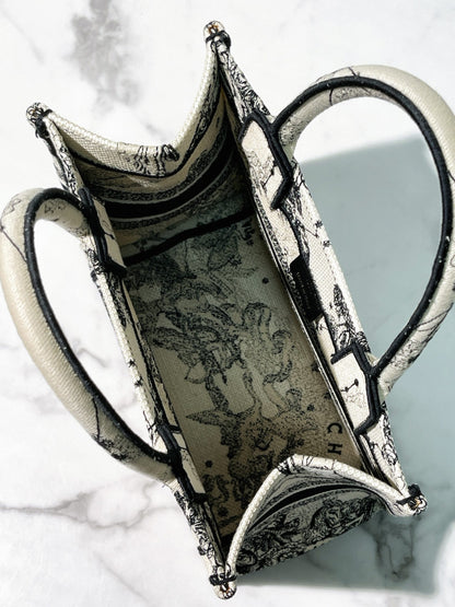 DIOR SMALL BOOK TOTE, Black/Cream