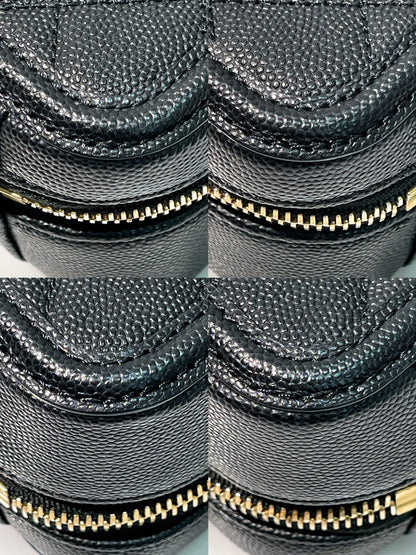 CHANEL SMALL VANITY CASE, Black/Gold