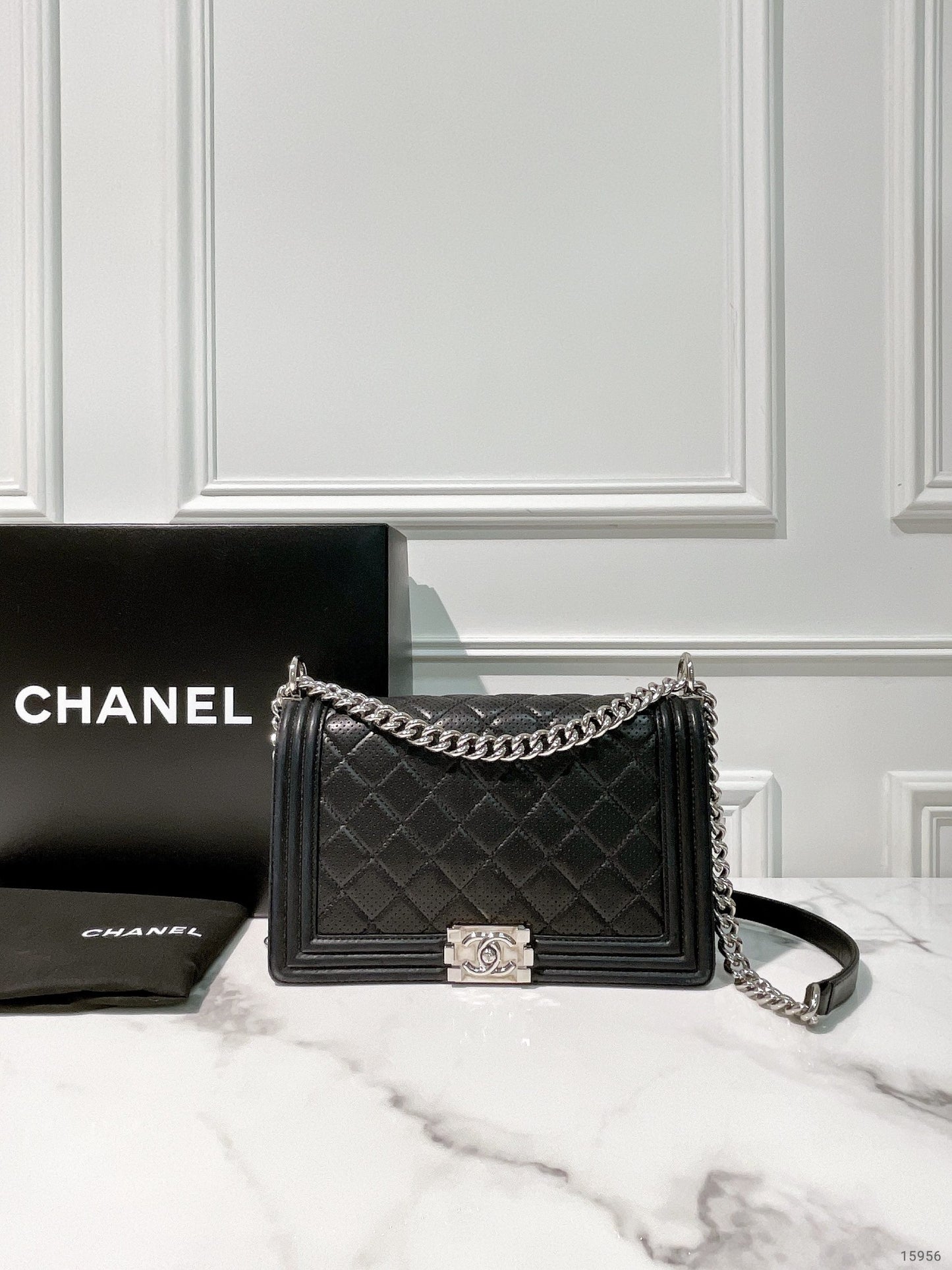 CHANEL LEBOY LARGE, Black/Silver
