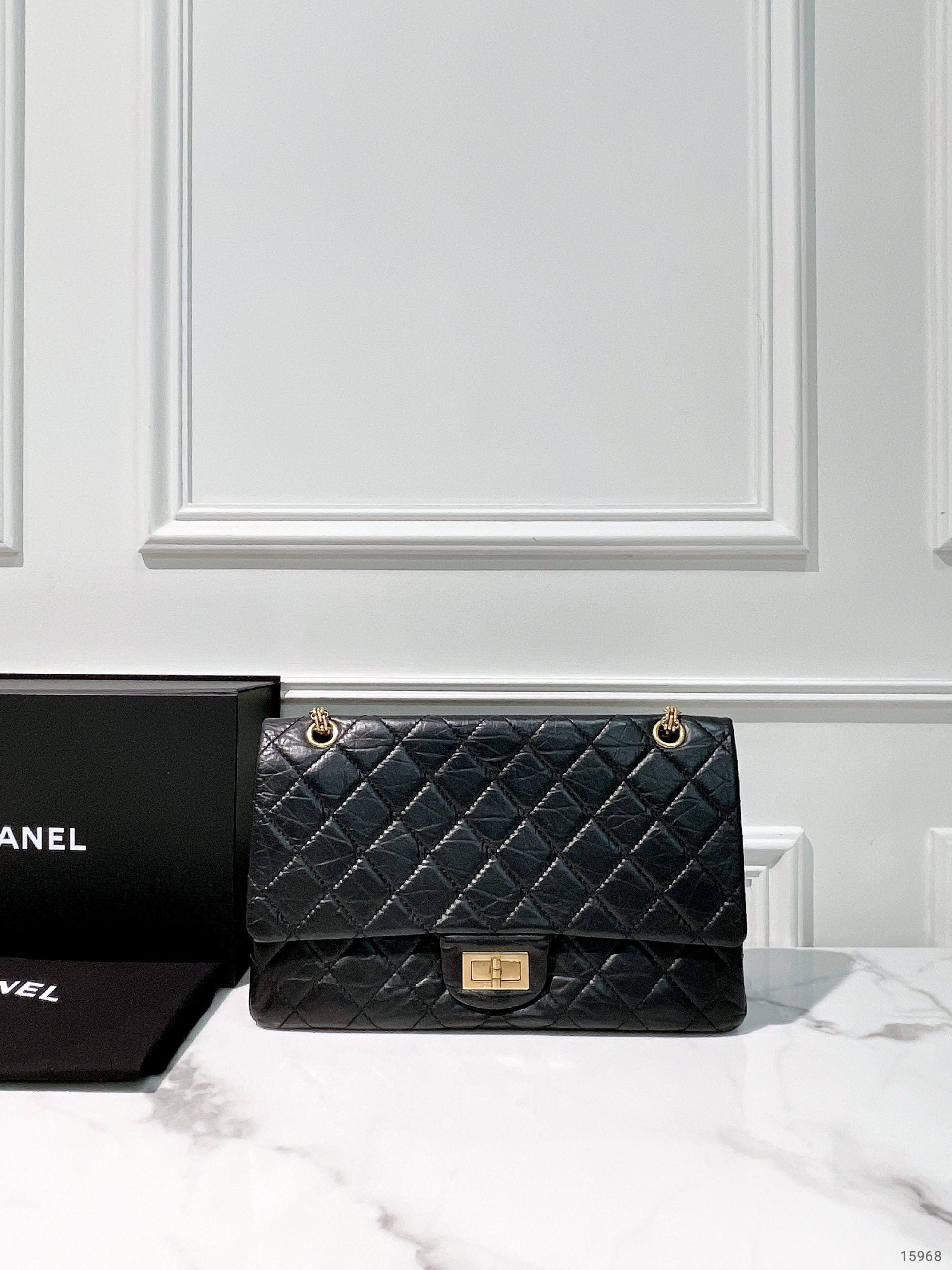 CHANEL MAXI 2.55 HANDBAG, Black/Gold