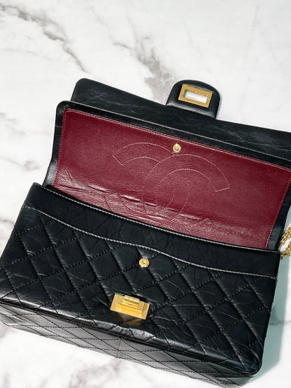 CHANEL MAXI 2.55 HANDBAG, Black/Gold