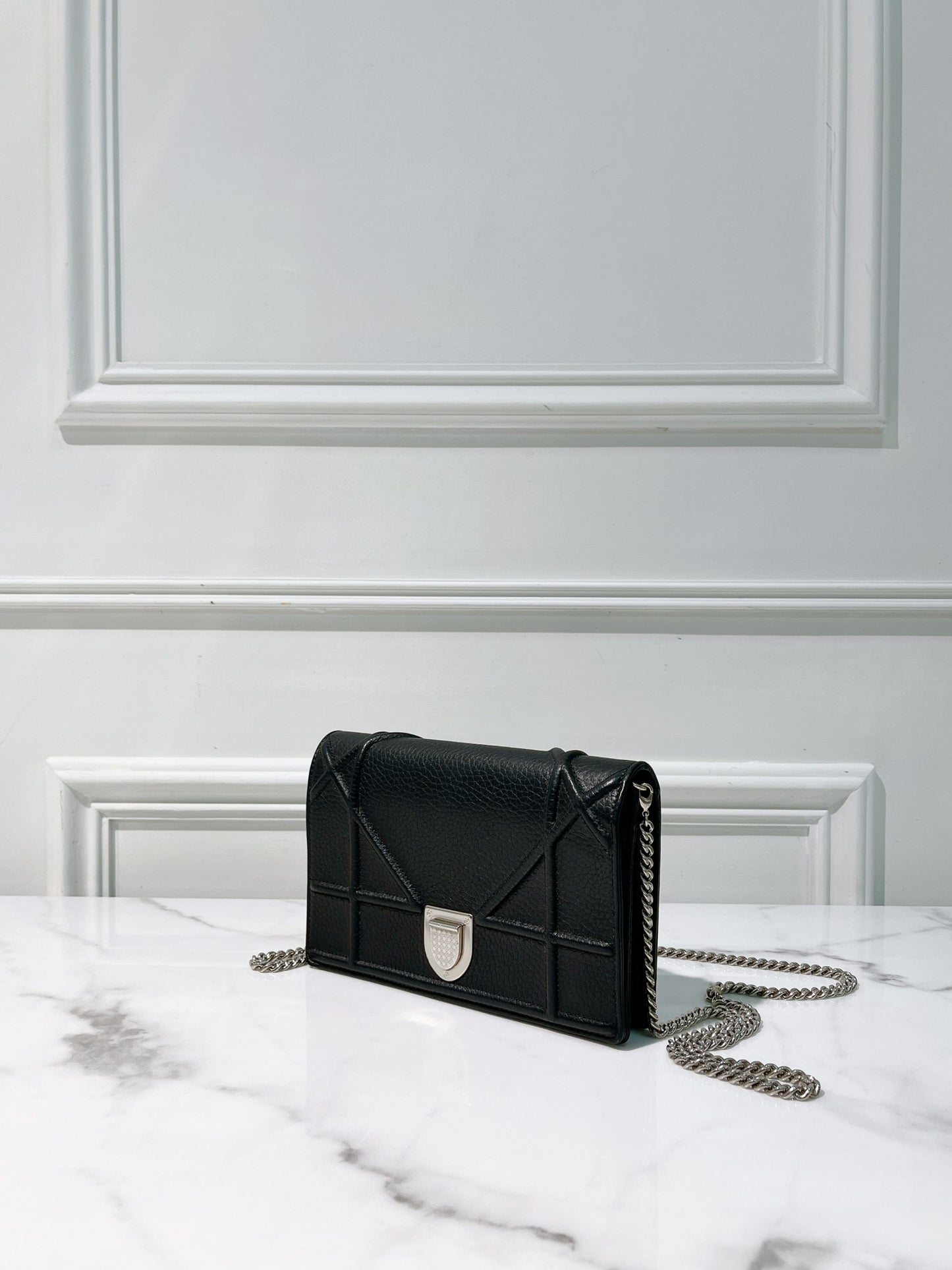 DIORAMA WOC, Black/Silver