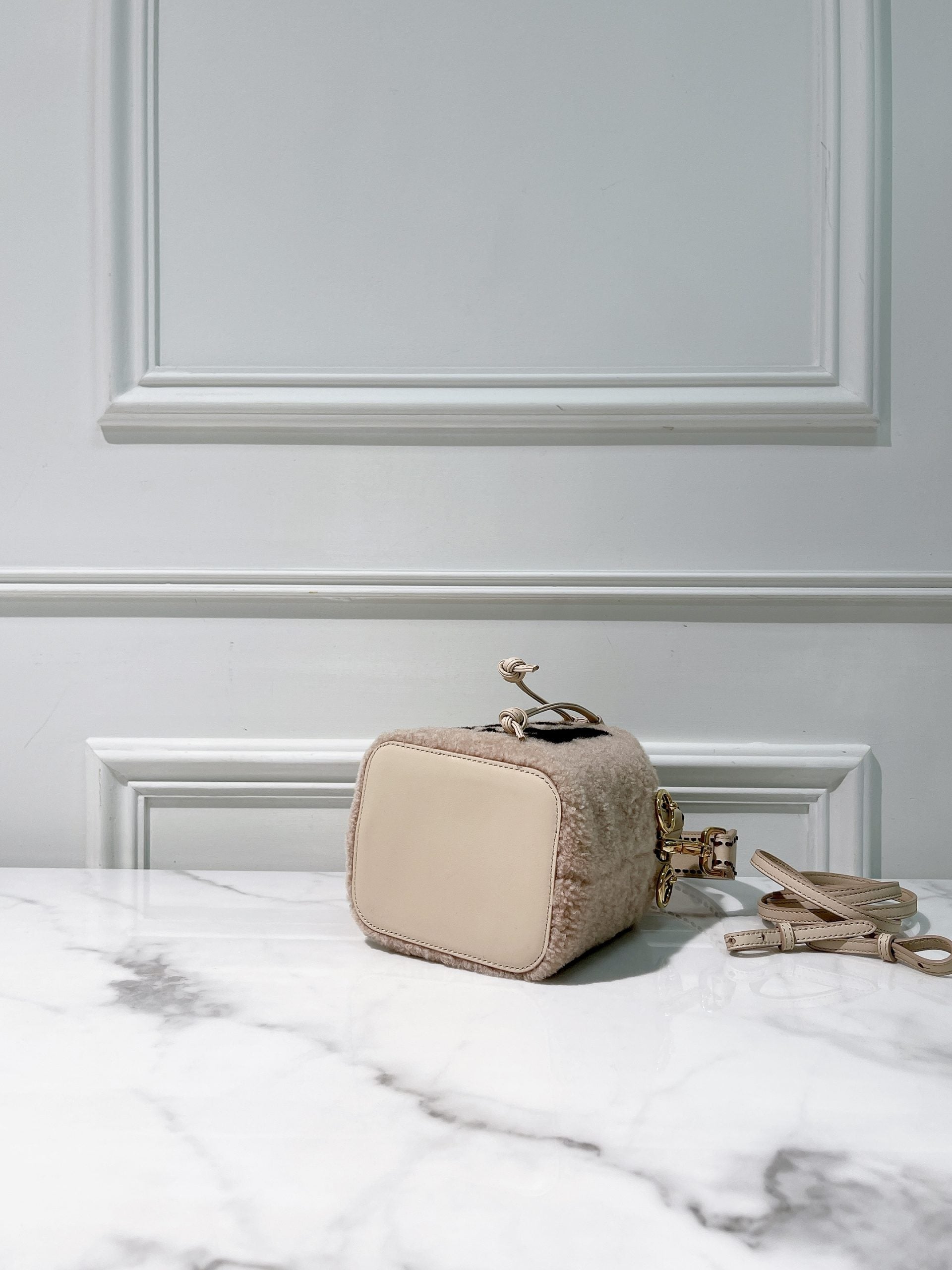 FENDI MINI BUCKET BAG