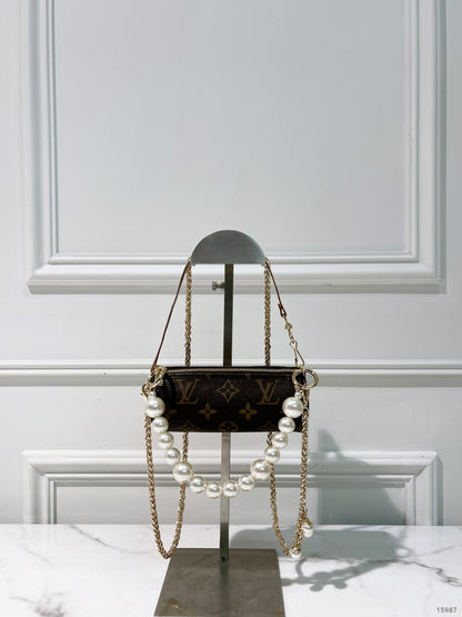 LV VINTAGE ROLLER, Monogram