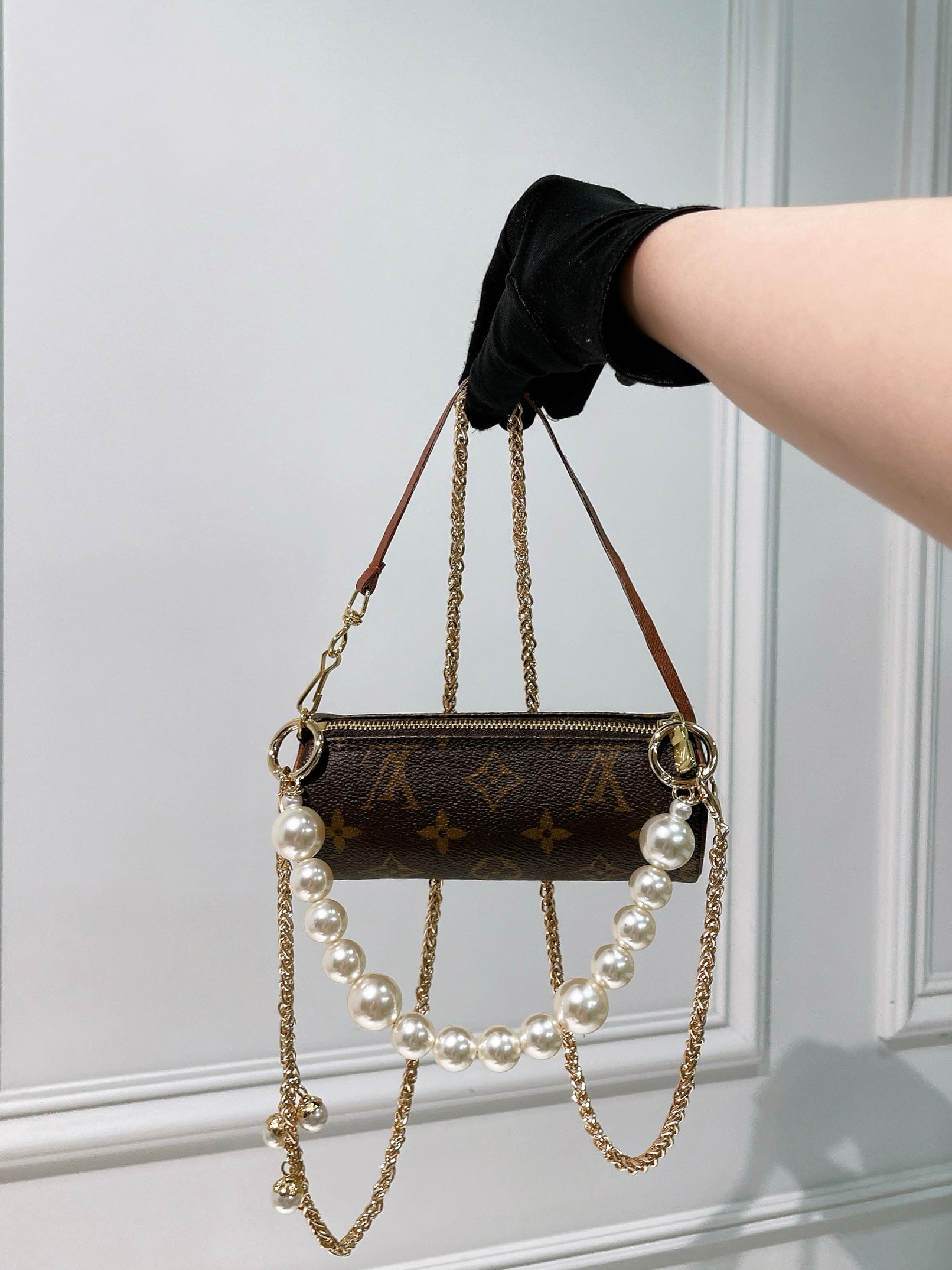 LV VINTAGE ROLLER, Monogram