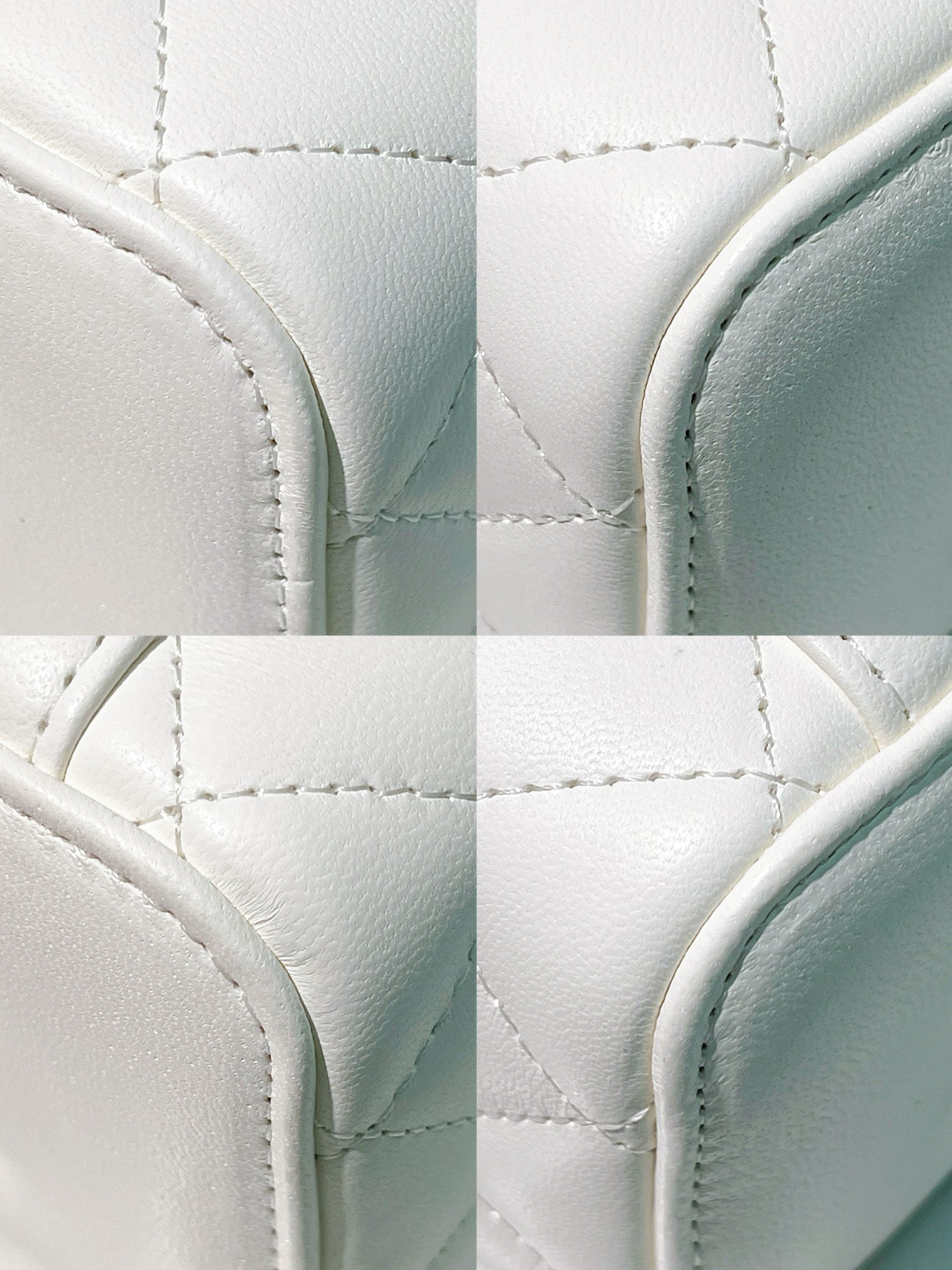 CHANEL VANITY CASE, White/Gold