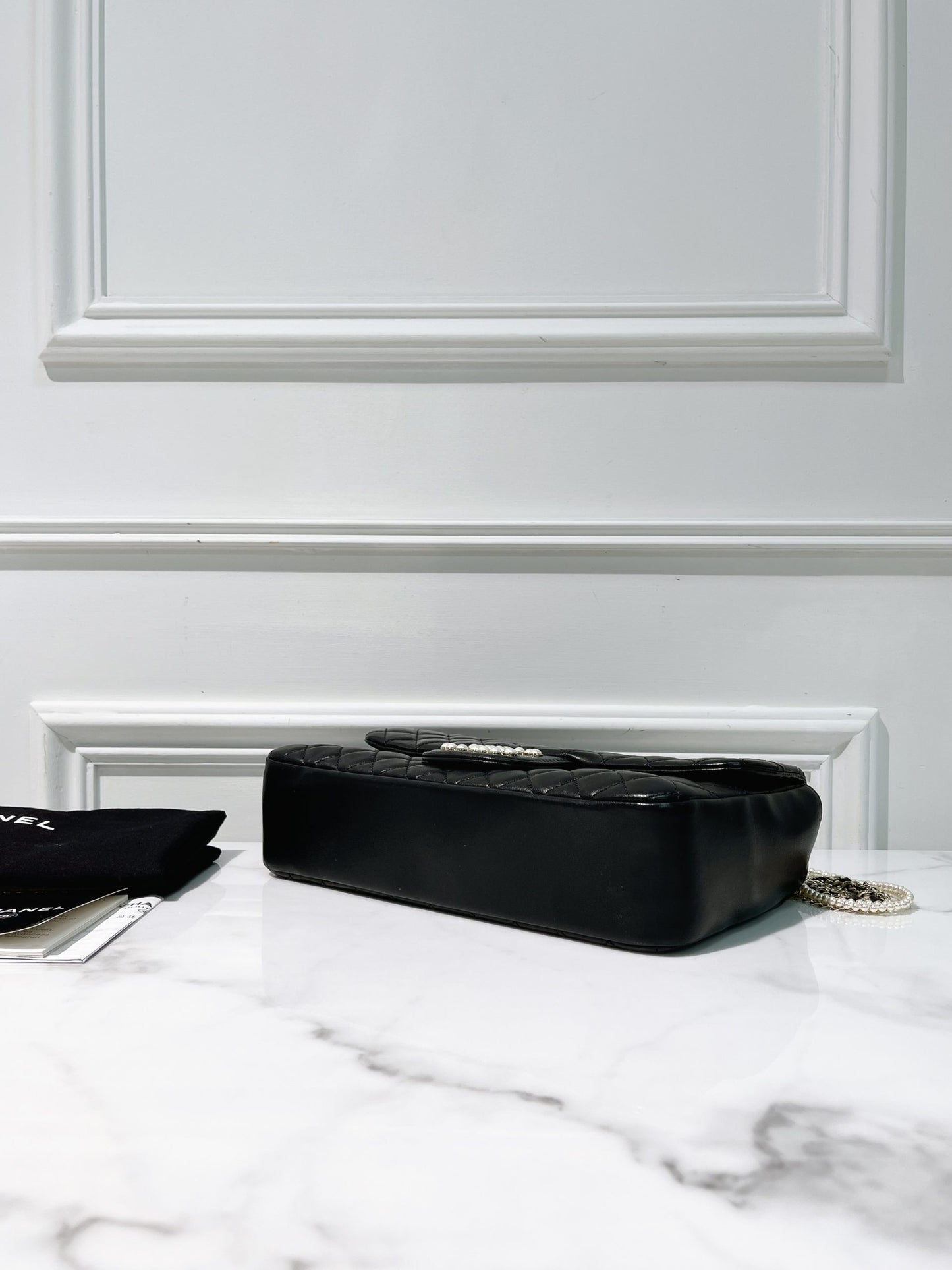 CHANEL WESTMINSTER FLAP, Black/Gold