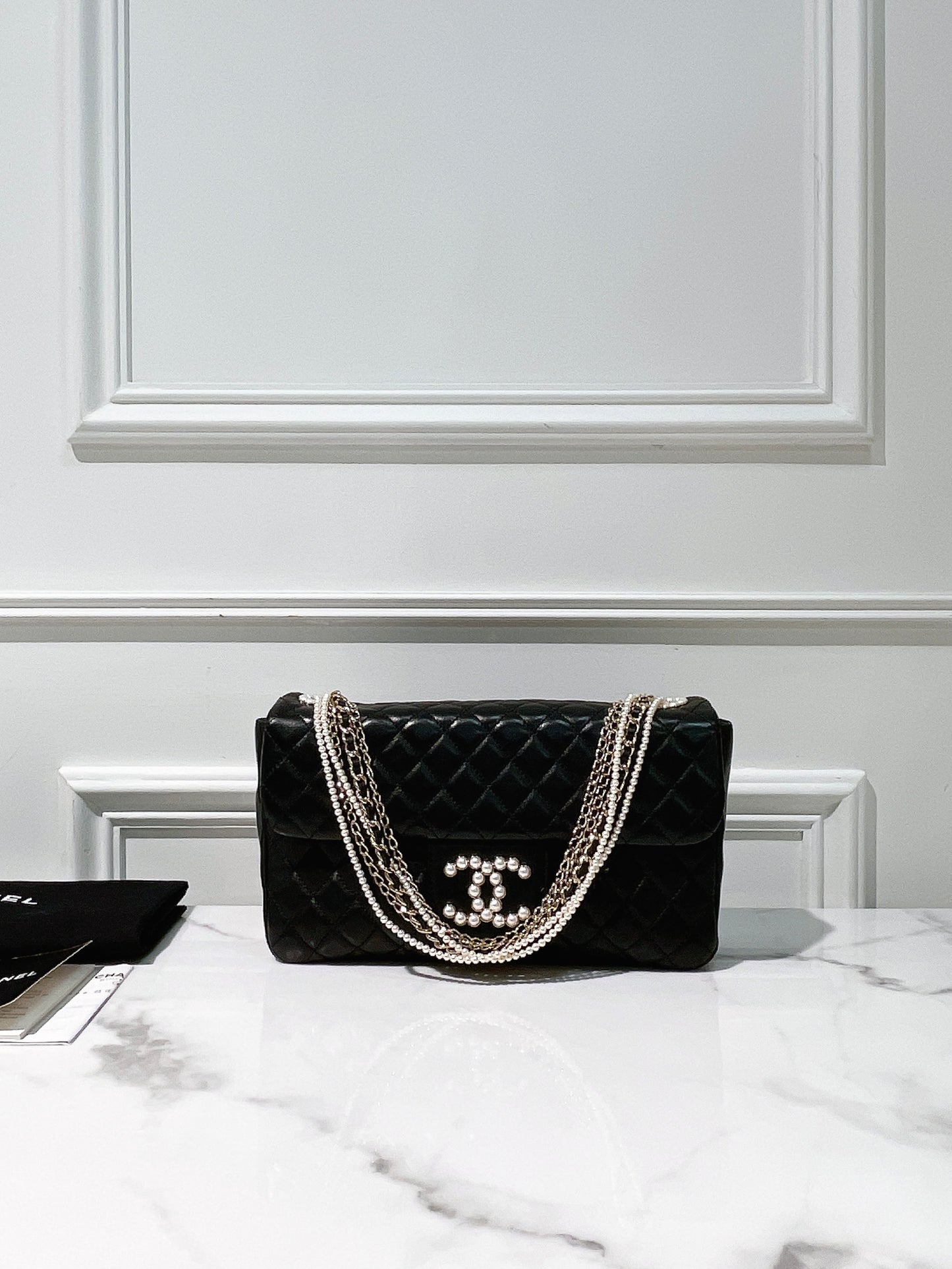 CHANEL WESTMINSTER FLAP, Black/Gold