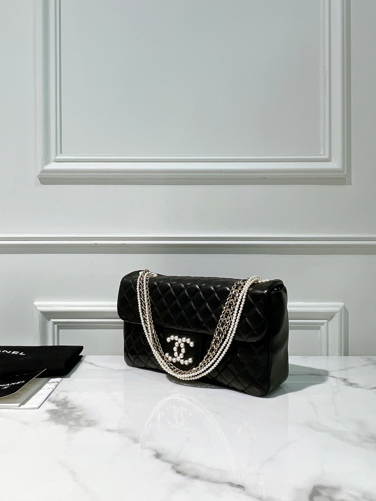 CHANEL WESTMINSTER FLAP, Black/Gold