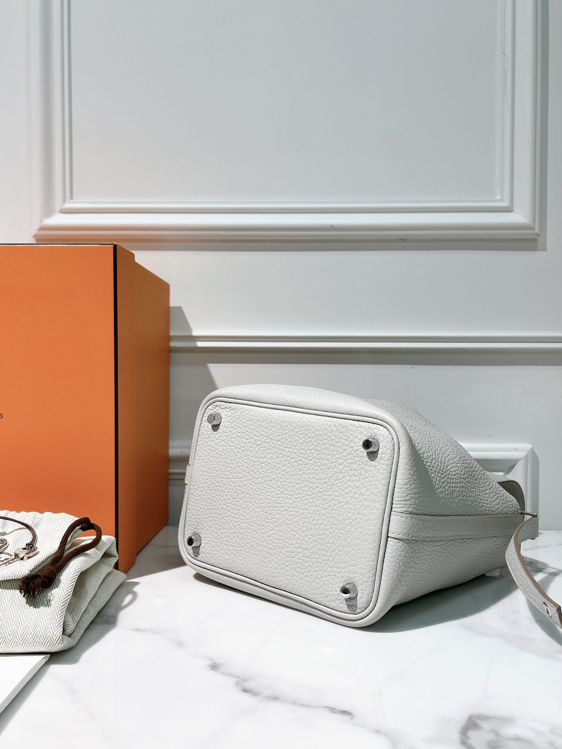 HERMES PICOTIN 18, Gris Perle/Silver