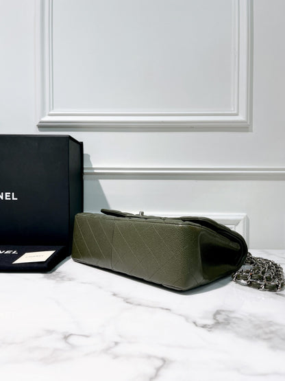 CHANEL JUMBO CLASSIC FLAP, Green/Silver