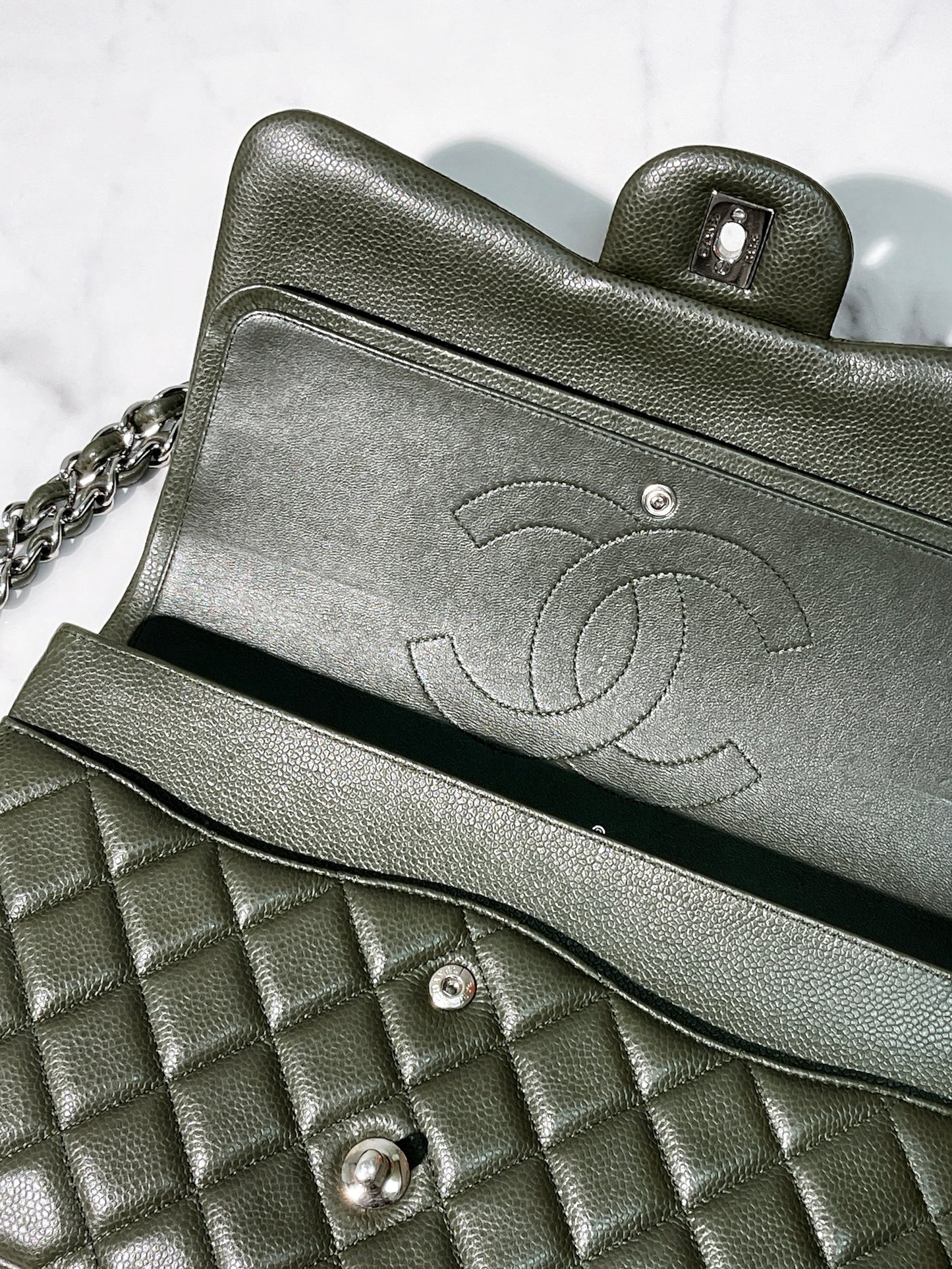 CHANEL JUMBO CLASSIC FLAP, Green/Silver