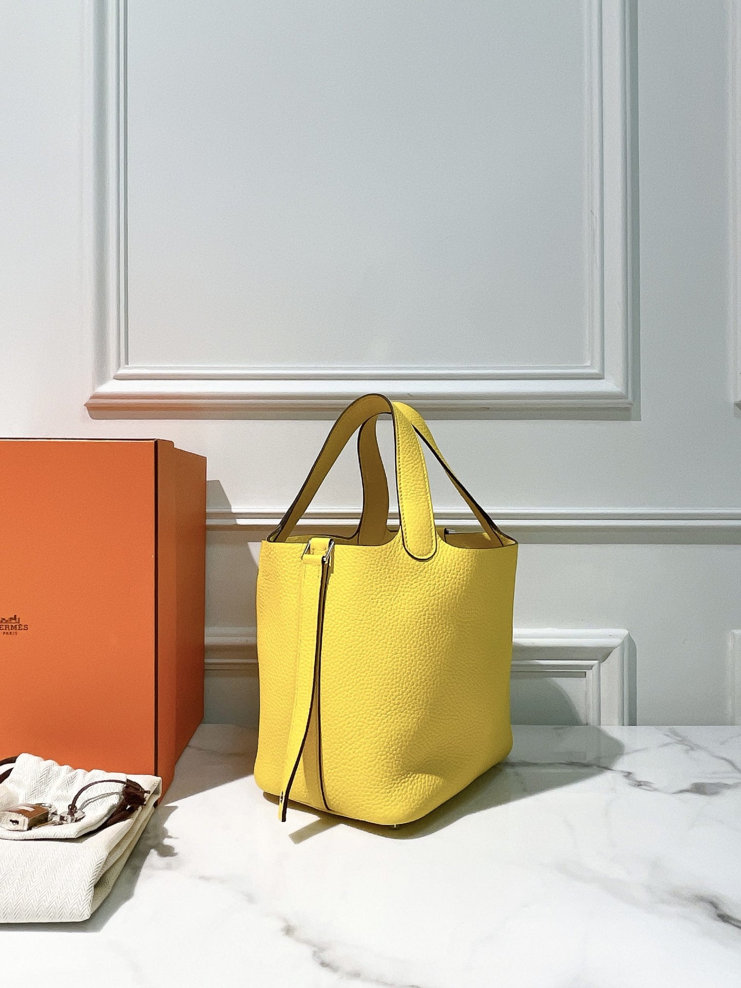 HERMES PICOTIN 18, Jaune De Naples/Silver