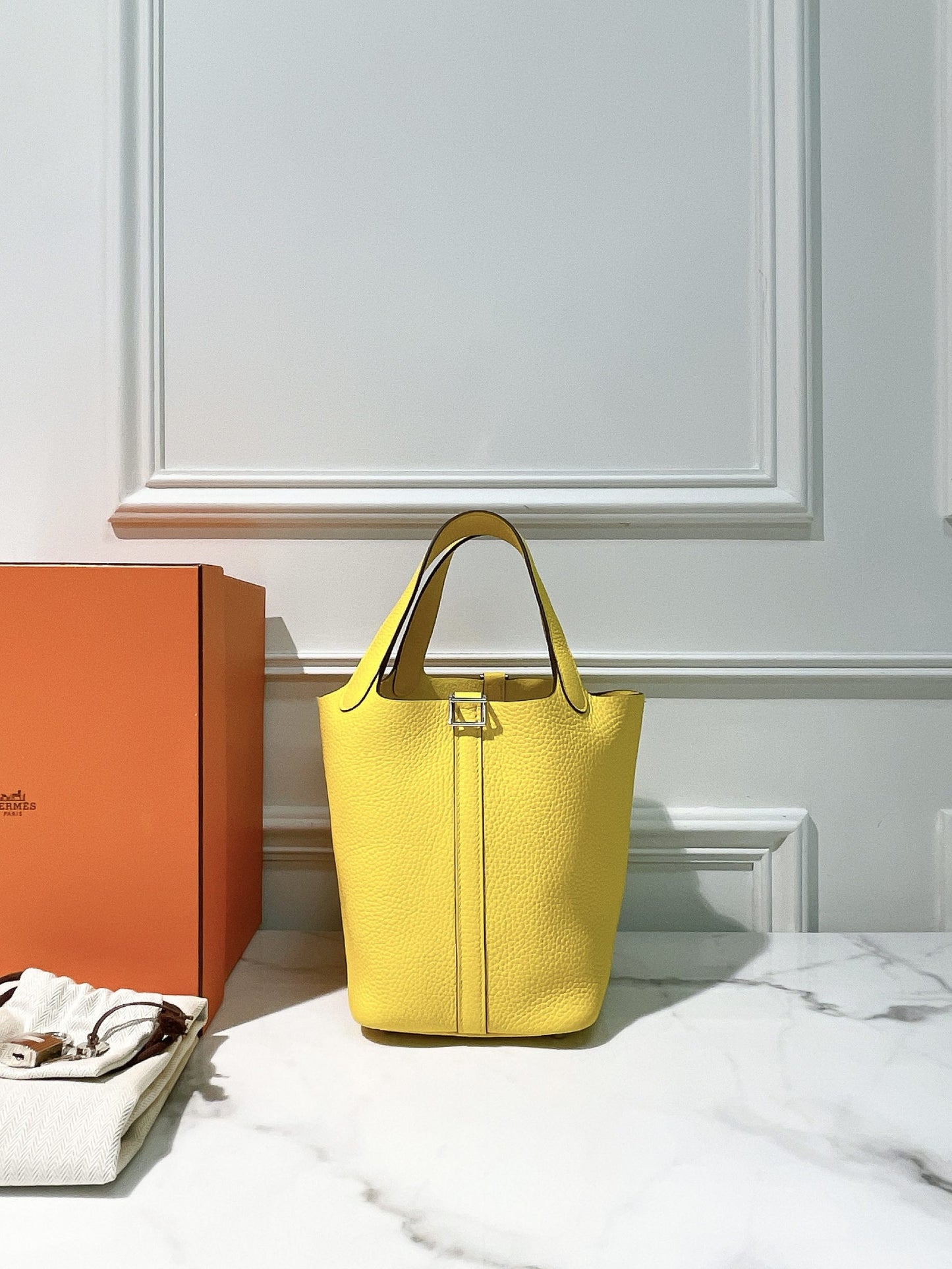 HERMES PICOTIN 18, Jaune De Naples/Silver
