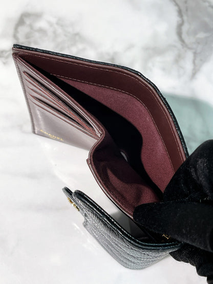 CHANEL CLASSIC WALLET, Black/Gold