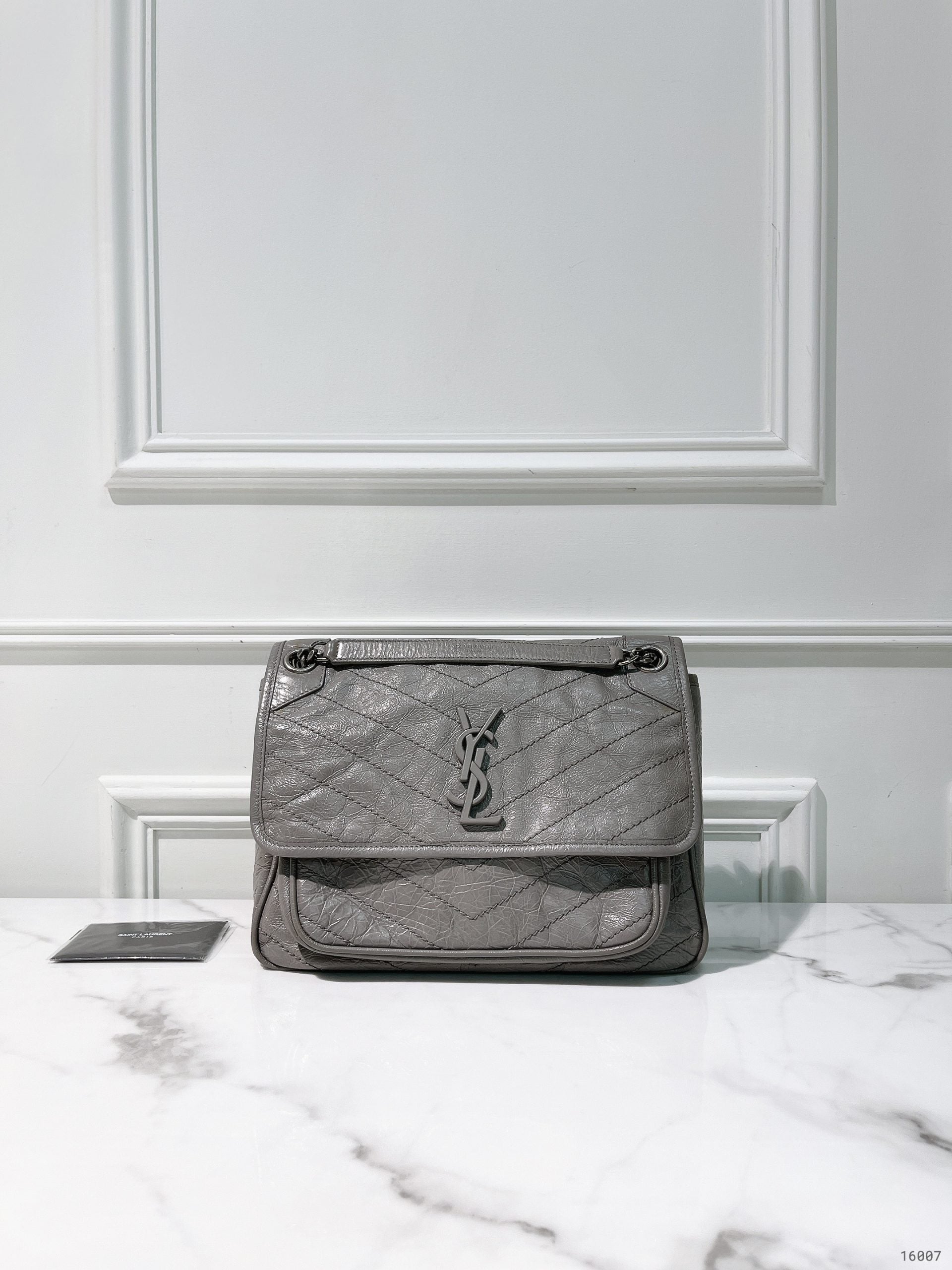 YSL NIKI MEDIUM, Gray/Silver