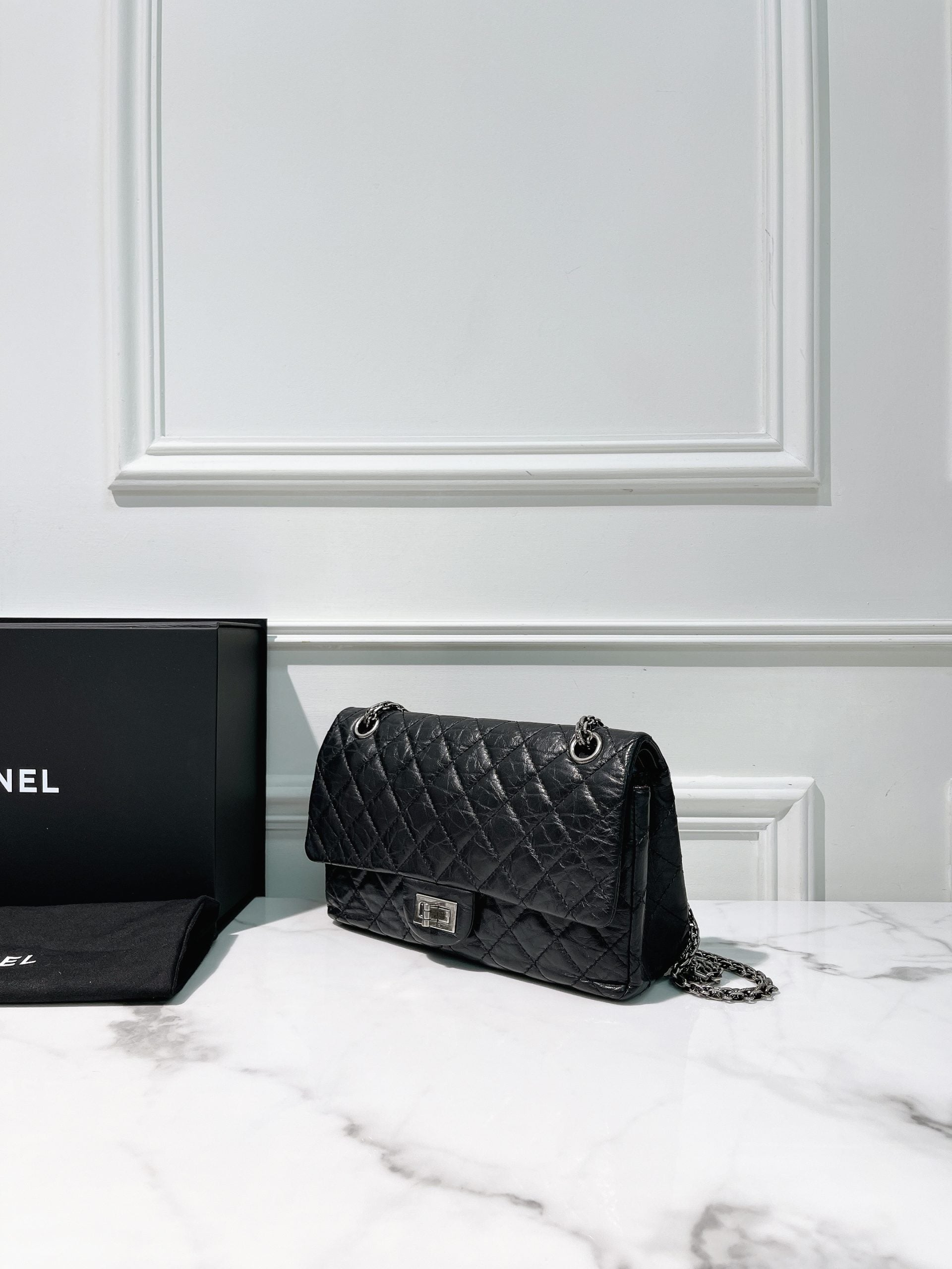 CHANEL SMALL 2.55 FLAP, Black/Silver
