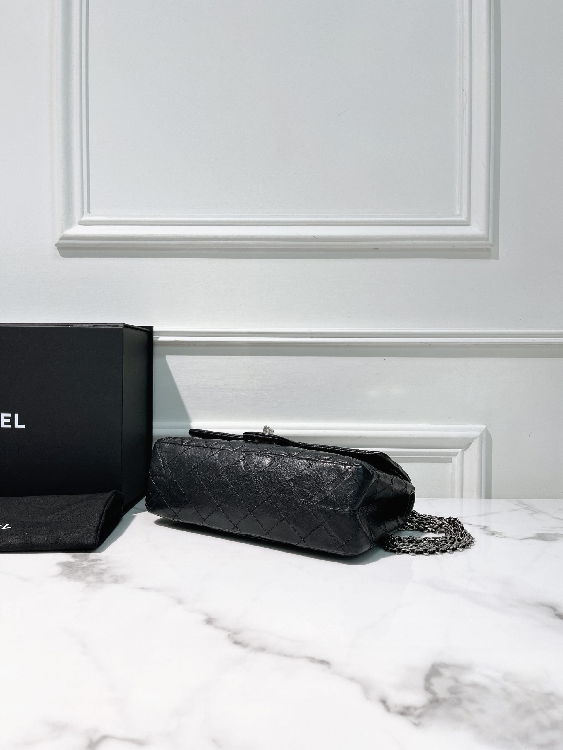 CHANEL SMALL 2.55 FLAP, Black/Silver