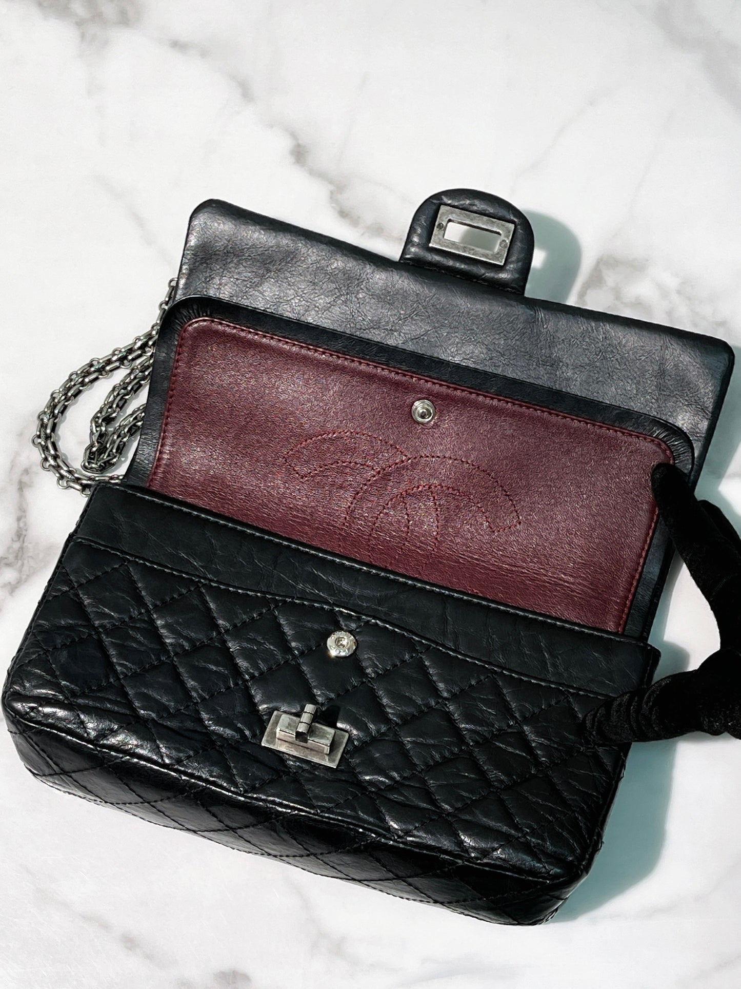 CHANEL SMALL 2.55 FLAP, Black/Silver