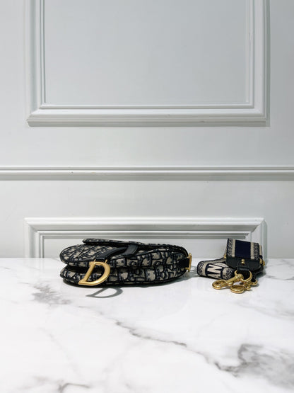 DIOR SMALL SADDLE